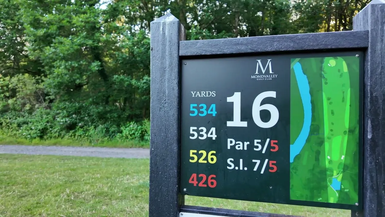 Flyover video of hole 16, Burma Road